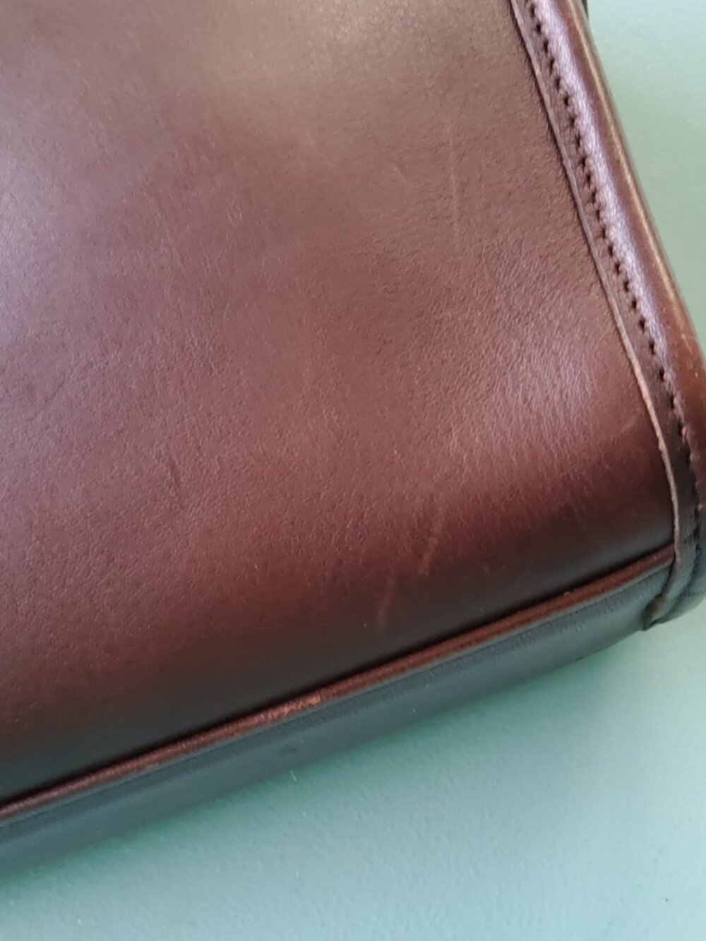 Vintage Coach Metropolis Crossbody in Mahogony 9087 - Picture 11 of 13